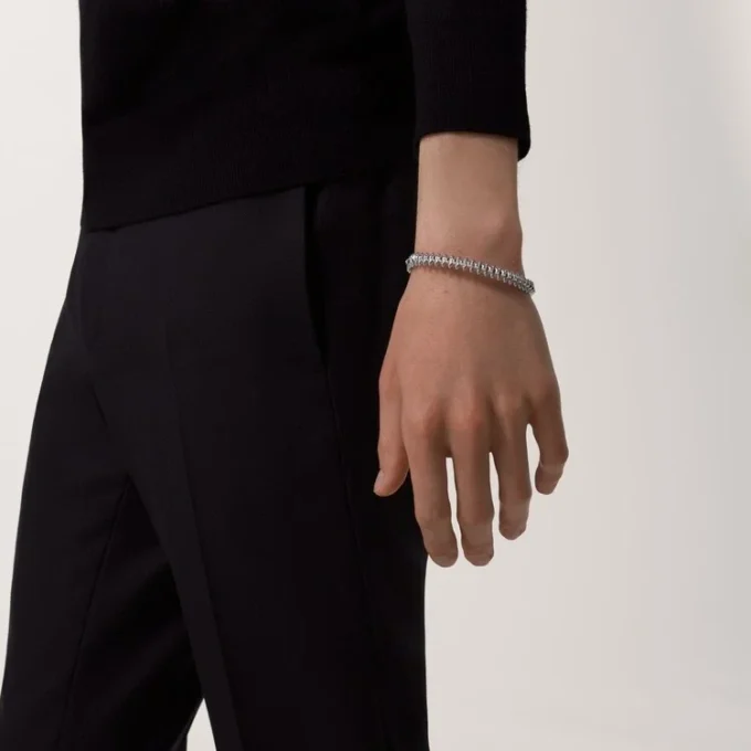 Bransoletka Clash De Cartier, model średni