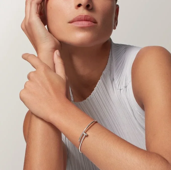 Bransoletka Juste Un Clou, mały model, diamenty