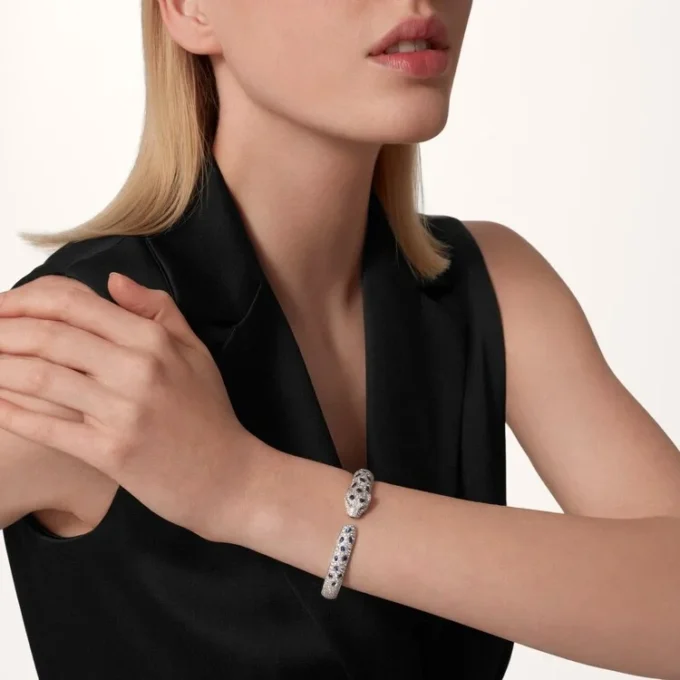 Bransoletka Panthere De Cartier, model średni, wysadzana