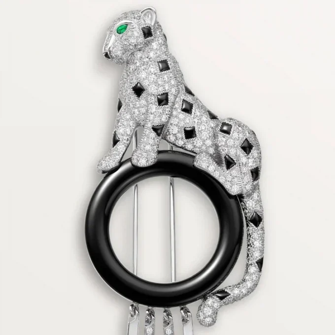 Broszka Panthere De Cartier – białe złoto, szmaragdy, onyks, diamenty – Cartier
