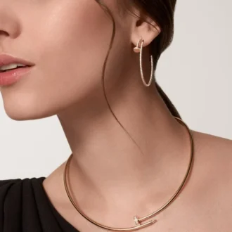 Kolczyki Juste Un Clou – różowe złoto, diamenty – Cartier