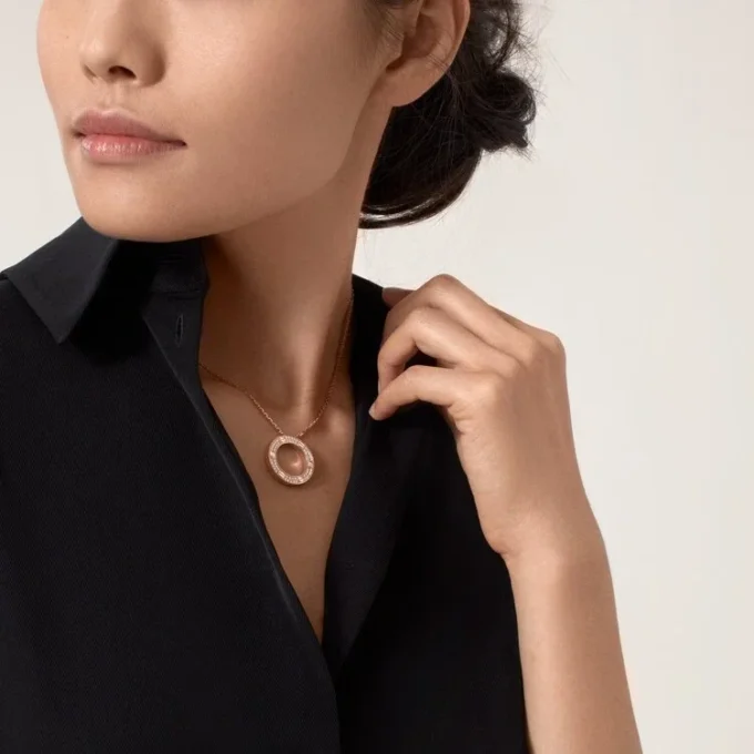 Naszyjnik Love – różowe złoto, diamenty – Cartier