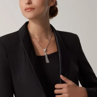 Naszyjnik Panthere De Cartier – białe złoto, czarny lakier, szmaragdy, onyks, diamenty – Cartier