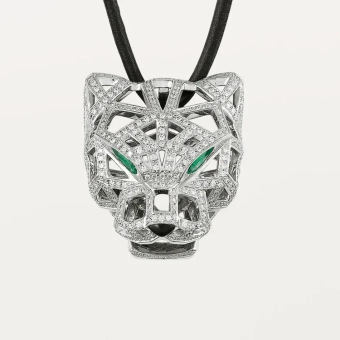 Naszyjnik Panthere De Cartier – białe złoto, szmaragdy, diamenty, onyks – Cartier