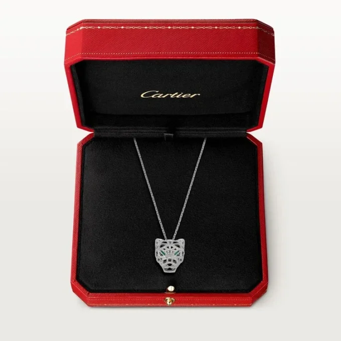 Naszyjnik Panthere De Cartier – białe złoto, szmaragdy, diamenty, onyks – Cartier
