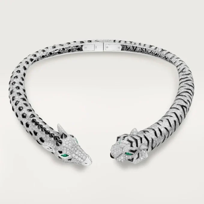 Naszyjnik typu torque Indomptables De Cartier, wysadzany