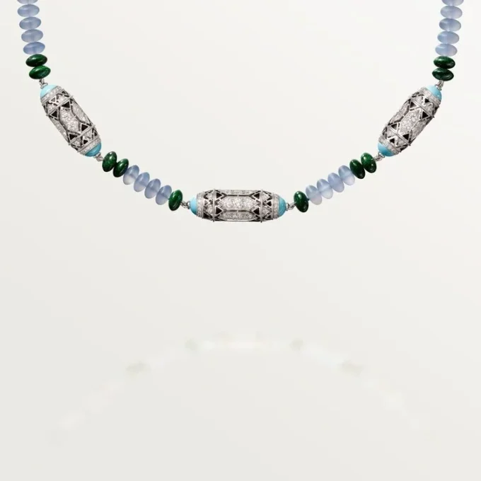 Naszyjnik z kolekcji High Jewelry – białe złoto, chalcedon, skarn, turkus, czarny lakier, diamenty – Cartier