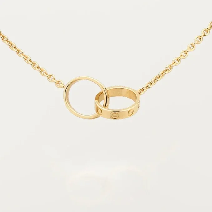 Naszyjnik z zawieszką Love i łańcuszkiem z żółtego złota | Cartier Us
