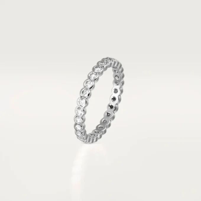 Obrączka ślubna Broderie De Cartier – białe złoto, diamenty – Cartier