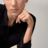 Obrączka ślubna Broderie De Cartier – białe złoto, diamenty – Cartier