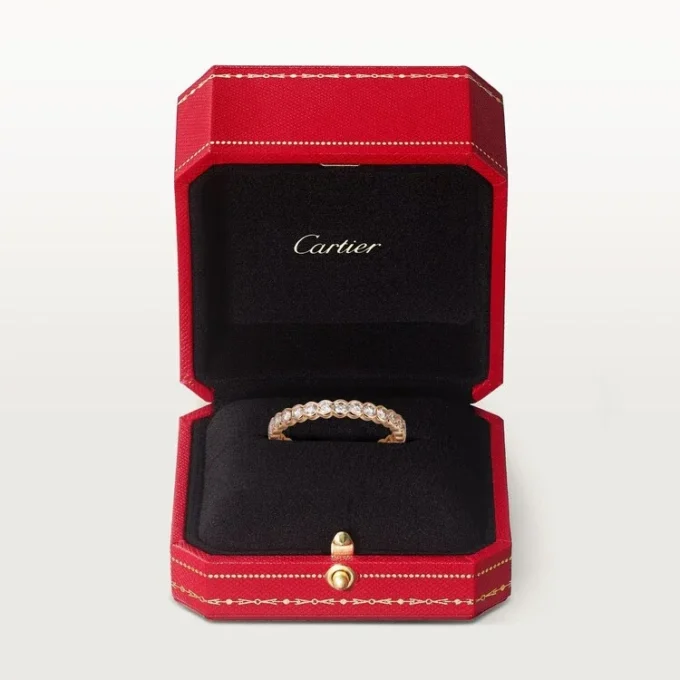 Obrączka ślubna Broderie De Cartier – różowe złoto, diamenty – Cartier