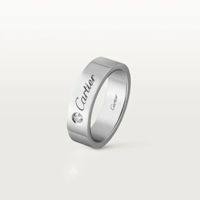 Obrączka ślubna C De Cartier – platyna, diamenty – Cartier