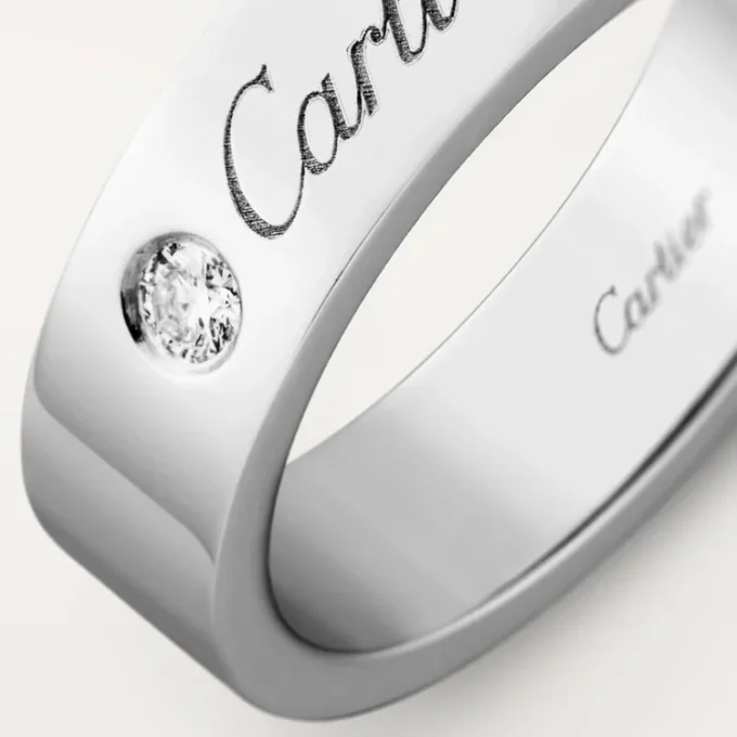 Obrączka ślubna C De Cartier – platyna, diamenty – Cartier