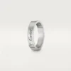 Obrączka ślubna C De Cartier – platyna, diamenty – Cartier