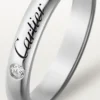 Obrączka ślubna C De Cartier – platyna, diamenty – Cartier