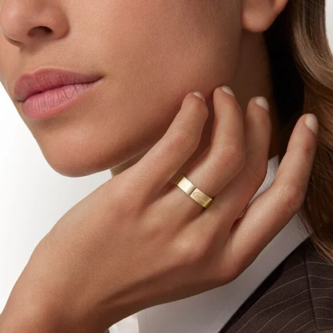 Obrączka ślubna C De Cartier, szerokość 5 mm