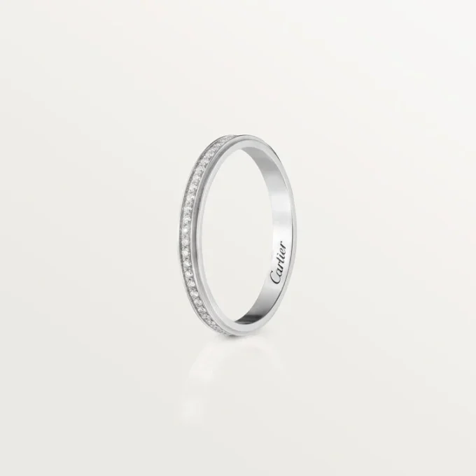 Obrączka ślubna Cartier D’amour – platyna, diamenty – Cartier