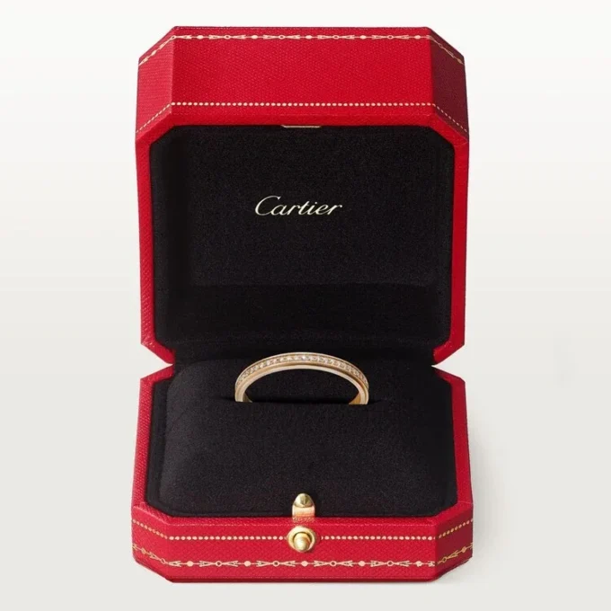 Obrączka ślubna Cartier D’amour – różowe złoto, diamenty – Cartier
