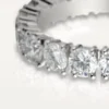Obrączka ślubna Cartier Destinee, szerokość 4,1 mm, wysadzana