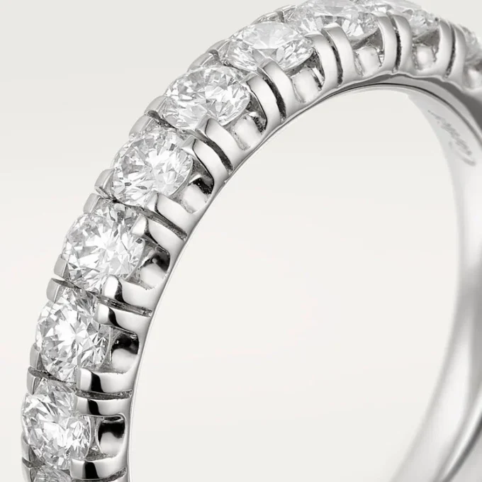 Obrączka ślubna Etincelle De Cartier – platyna, diamenty – Cartier