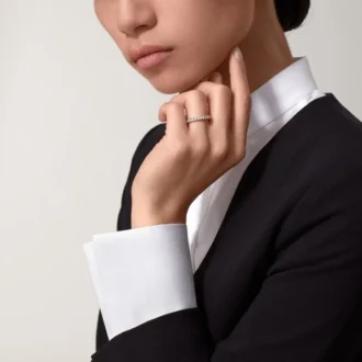 Obrączka ślubna Etincelle De Cartier, szerokość 2,6 mm, wysadzana