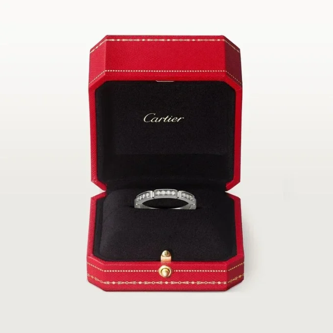 Obrączka ślubna Maillon Panthere – białe złoto, diamenty – Cartier