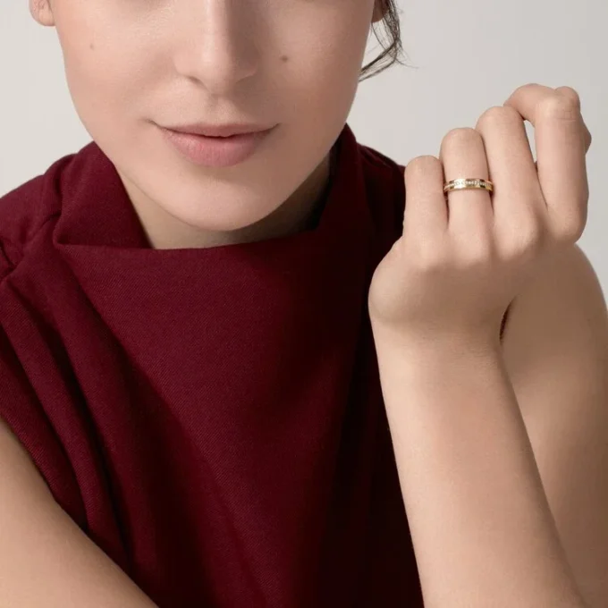 Obrączka ślubna Trinity – białe złoto, żółte złoto, różowe złoto, diamenty – Cartier