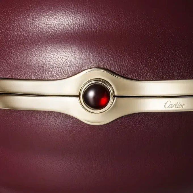 Okrągła torebka z motywem gadroon, Cartier Soir Okrągła torebka z motywem gadroon, Cartier Soir