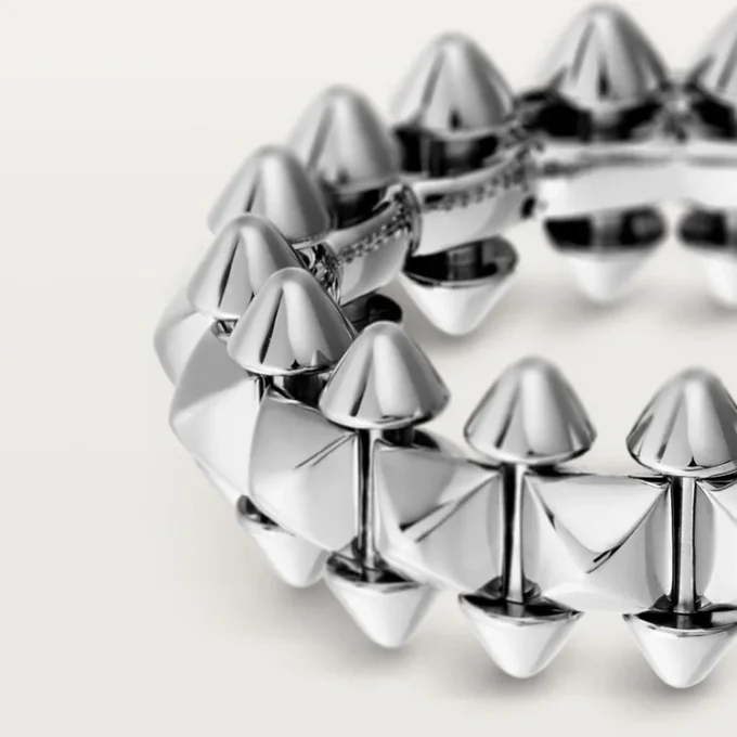 Pierścionek Clash De Cartier – białe złoto, model średni | Cartier Us