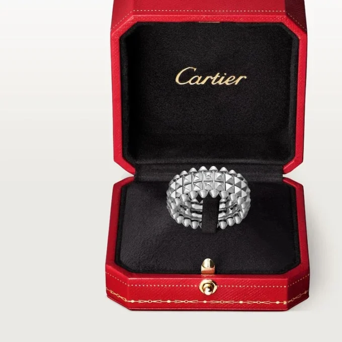 Pierścionek Clash De Cartier, podwójny rząd