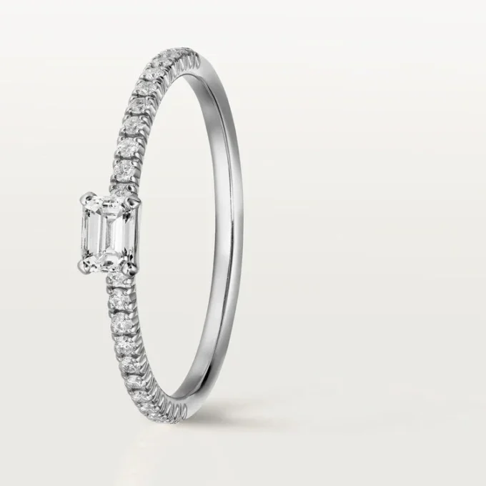 Pierścionek Etincelle De Cartier – białe złoto, diamenty – Cartier Pierścionek Etincelle De Cartier – białe złoto, diamenty – Cartier