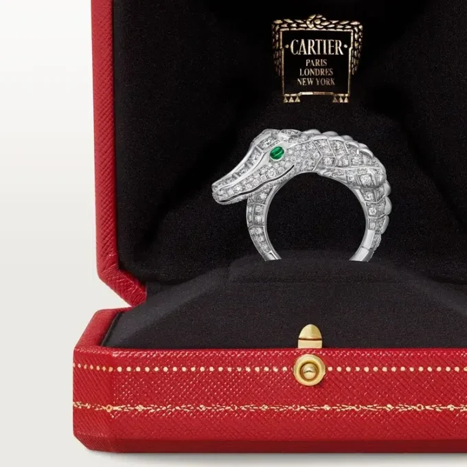 Pierścionek Faune Et Flore De Cartier, wysadzany