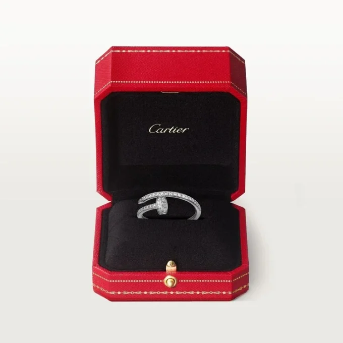 Pierścionek Juste Un Clou – białe złoto, diamenty – Cartier