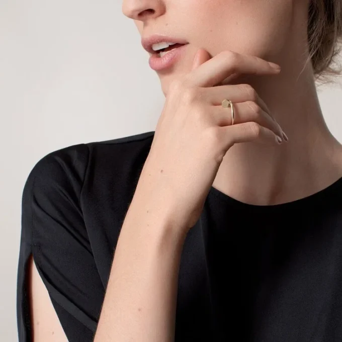 Pierścionek Juste Un Clou – żółte złoto, mały model | Cartier Us