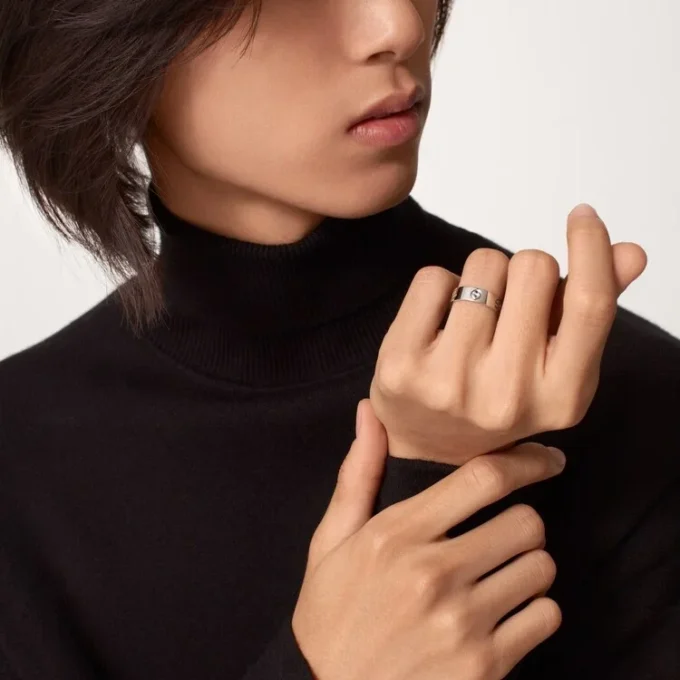 Pierścionek Love – platyna – Cartier