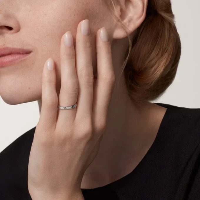 Pierścionek Love, rozmiar S – białe złoto, diamenty – Cartier