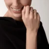 Pierścionek Maillon Panthere, 3 rzędy wysadzane diamentami – różowe złoto, diamenty – Cartier