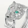 Pierścionek Panthere De Cartier – białe złoto, diamenty, szmaragdy, onyks – Cartier