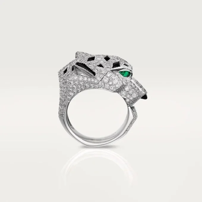 Pierścionek Panthere De Cartier – białe złoto, diamenty, szmaragdy, onyks – Cartier