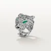 Pierścionek Panthere De Cartier – białe złoto, szmaragdy, onyks, diamenty – Cartier
