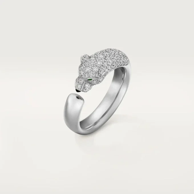 Pierścionek Panthere De Cartier – białe złoto, szmaragdy, onyks, diamenty – Cartier