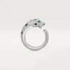 Pierścionek Panthere De Cartier – białe złoto, szmaragdy, onyks, diamenty – Cartier