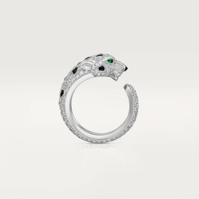 Pierścionek Panthere De Cartier – białe złoto, szmaragdy, onyks, diamenty – Cartier