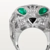 Pierścionek Panthere De Cartier – białe złoto, szmaragdy, onyks, diamenty – Cartier