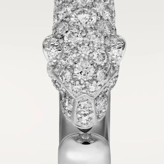 Pierścionek Panthere De Cartier – białe złoto, szmaragdy, onyks, diamenty – Cartier
