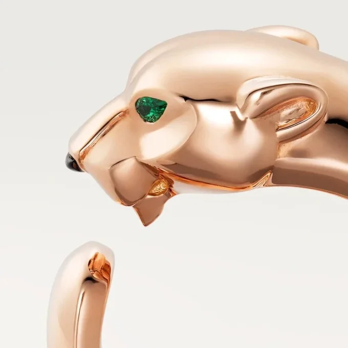Pierścionek Panthere De Cartier – różowe złoto, granaty tsaworytowe, onyks – Cartier