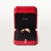 Pierścionek Panthere De Cartier – różowe złoto, granaty tsaworytowe, onyks – Cartier