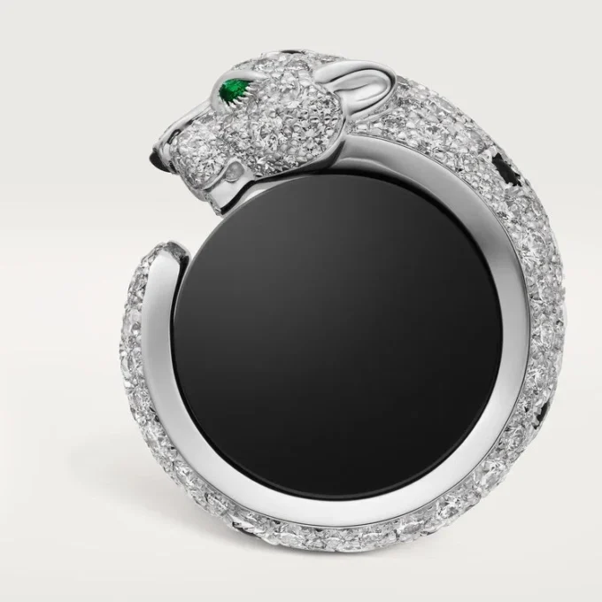 Spinki do mankietów Panthere De Cartier – rodowane białe złoto, diamenty, szmaragdy, onyks – Cartier Spinki do mankietów Panthere De Cartier – rodowane białe złoto, diamenty, szmaragdy, onyks – Cartier