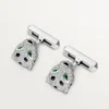 Spinki do mankietów Panthere De Cartier – rodowane białe złoto, diamenty, szmaragdy, onyks – Cartier Spinki do mankietów Panthere De Cartier – rodowane białe złoto, diamenty, szmaragdy, onyks – Cartier