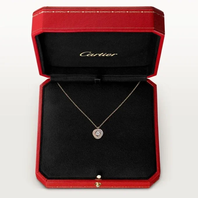 Wisiorek Trinity, 1 diament, pavé